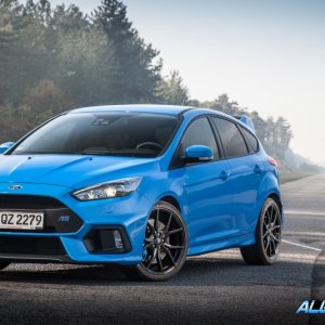 2016-Ford-Focu-RS-124-876x535.jpg