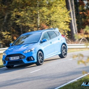 2016-Ford-Focus-RS-103-876x535.jpg