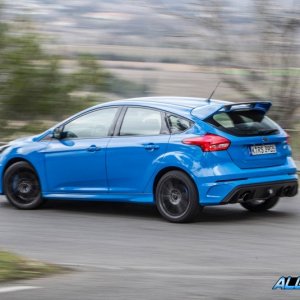 2016-Ford-Focus-RS-111-876x5351.jpg