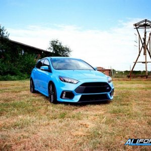 Ford_Focus_RS_1-768x509.jpg